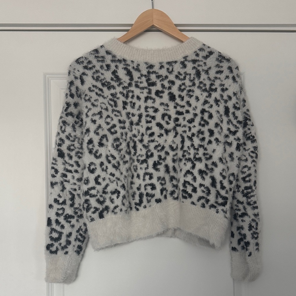Francesca's Collections Black and White Leopard Sweater